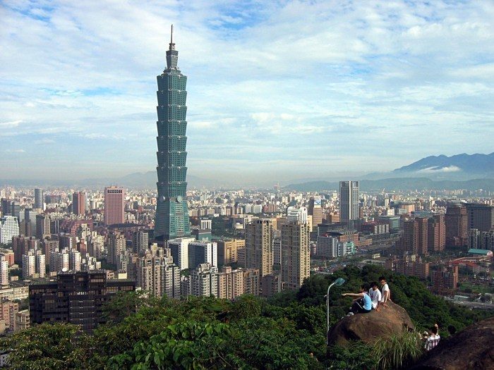 Taipei 101 – The Biggest Sundial, Taipei City, Taiwan
