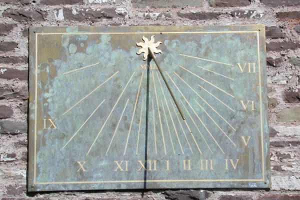 Vertical Border Sundials