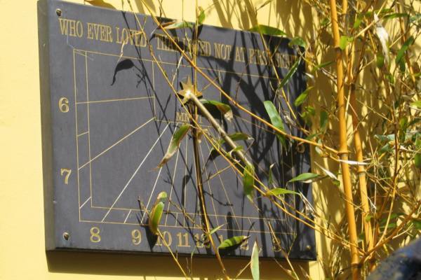 Vertical Border Sundials