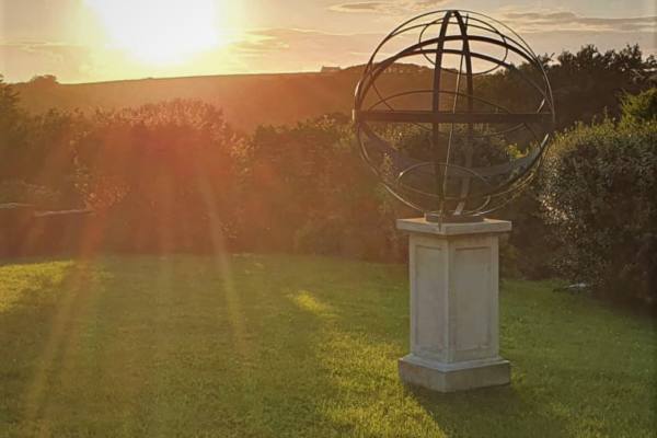 Bronze Border Sundials